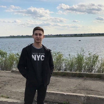 Максим Мячин